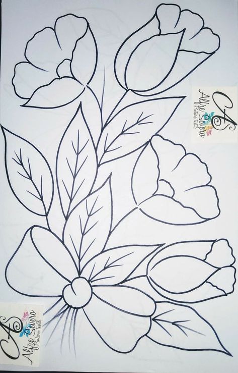 Pencil Drawings Of Flowers, Flower Pattern Drawing, Fabric Paint Designs, Flower Drawing Design, Flower Art Drawing, Pola Sulam, Hand Embroidery Flowers, Embroidery Patterns Vintage, Embroidery Flowers Pattern