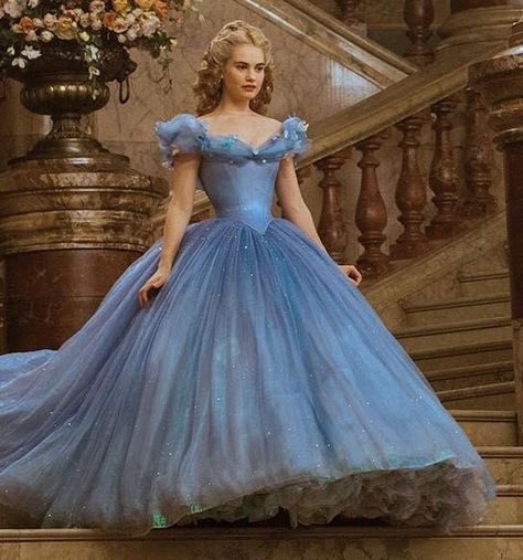 Real Cinderella, Jumanji Welcome To The Jungle, Cinderella Quinceanera, Xv Dresses, Blue Ball Gown, Blue Ball Gowns, Royal Dresses, Cinderella Dresses, Welcome To The Jungle