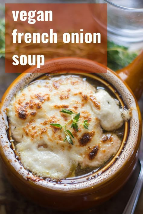 Caramelized onions simmered with herbs and red wine go into this savory vegan French onion soup!  Served with toasty croutons topped with gooey cashew cheese, this meatless and dairy-free soup is perfect for dinner on cold winter nights! #vegan #veganrecipes #soup #dairyfree #frenchonionsoup #meatlessmonday Vegan French Onion Soup, Vegan French, Dairy Free Soup, Soup Appetizers, French Onion Soup Recipe, Onion Soup Recipes, Cashew Cheese, Instant Pot Soup Recipes, Mustard Chicken