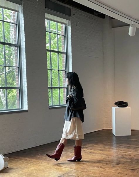 noguchi museum, cowboy boots, cowboy boots aesthetic, slip dress aesthetic, outfit inspo, fit check, ootd, transitional weather style Cool Cowboy Boots Outfit, Slip Dress Boots Outfit, Cowboy Boots Winter Outfit, Point Toe Boots Outfit, Aesthetic Slip Dress, Boots Over Jeans, Slip Dress Aesthetic, Cowboy Boots Outfit Winter, Cowboy Boots Aesthetic