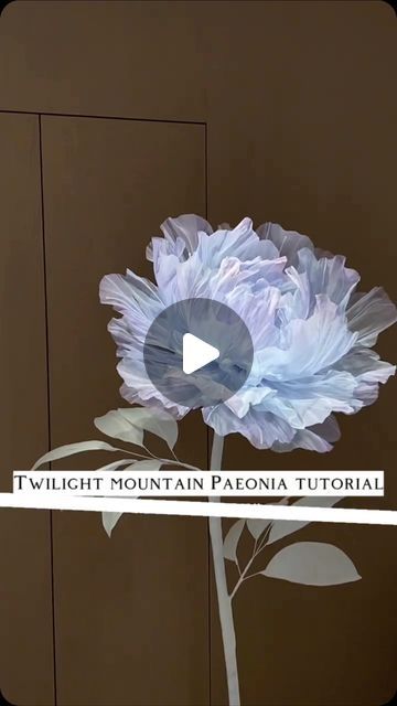 Giant Organza Flowers, Giant Flower Wedding, T Party, Organza Flowers, Poppy Flowers, Giant Flowers, Decorative Design, Flower Wedding, Big Flowers