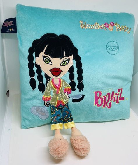 Bratz Merch, Bratz Accessories, Bratz Jade, Bratz Movie, Imogen Heap, Pillow Party, Makeover Bedroom, Princess Room, Slumber Party