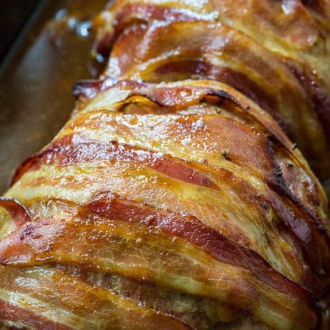 Bacon Wrapped Maple Glazed Pork Loin - Spicy Southern Kitchen Baked Tenderloin, Bacon Wrapped Pork Tenderloin Recipes, Pork Loin Recipes Oven, Glazed Pork Loin, Pork Ideas, Baked Pork Loin, Bacon Wrapped Pork Loin, Sweet Hawaiian Crockpot Chicken Recipe, Meat Entrees