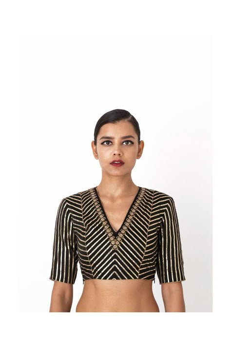 Silk Blouses Online Stripes Blouse Designs, Striped Blouse Designs, Blouses Indian, Rajputi Dress, Blouse Fits, Kalamkari Painting, New Saree Blouse Designs, Raw Mango, Embroidery Online