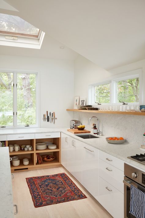 Lisa Jones' Shelter Island House Kitchen Closeup, Photo by Jonathan Hokklo IKEA ringhult cabinets with customised oak cabinetry Space Beautiful, Bright Kitchen, Shelter Island, Island House, Beautiful Colours, Counter Tops, Floating Shelf, Kitchen Makeover, Dream Kitchen