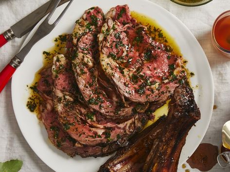 Low-and-Slow Rib Roast Meat For A Crowd, Beef Roasts, Sea Salt Recipes, Alison Roman, Beef Rib, Ribeye Roast, Rib Roast Recipe, Holiday Roasts, Martini Bar