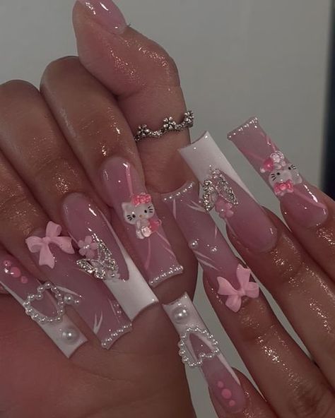 |𝐍𝐀𝐈𝐋𝐒 𝐁𝐘 𝐆𝐈𝐒𝐄𝐋𝐋𝐄ᥫ᭡| on Instagram: "hello kitty nails>>   #nails #nailtech #houstonnailtech #houston #hellokitty #hellokittynails #explore #explorepage" Stilleto Nails Hello Kitty, Cute Nails For Work, Hello Kitty Baddie Nails, Nails Long Hello Kitty, Cute Core Nails, Kawaii Acrylics, Nail Ideas For Birthday, Long Hello Kitty Nails, Hello Kitty Pink Nails