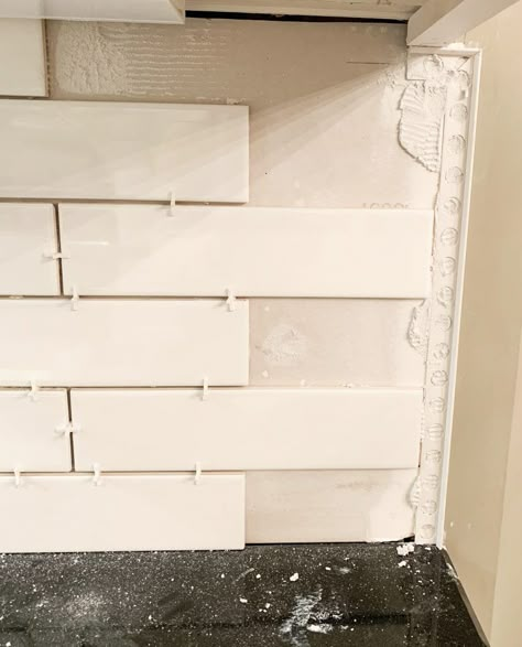 4 X 16 Subway Tile Kitchen Backsplash, 2x4 Subway Tile Backsplash, Subway Tile Backsplash Edge, Staggered Subway Tile Backsplash, Easy Subway Tile Backsplash, Large Subway Tile Kitchen Backsplash, Uneven Subway Tile Backsplash, Easy Install Backsplash, Diy Subway Tile Backsplash