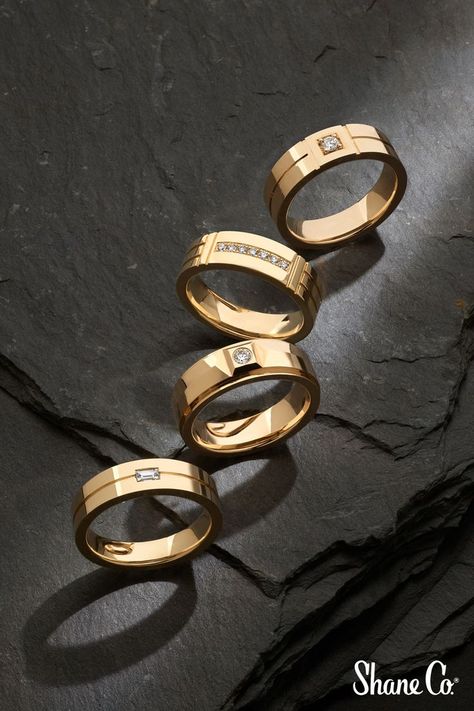 Modern Mens Wedding Rings, Mens Wedding Rings Gold, Engagement Ring For Him, Mens Ring Designs, Couple Ring Design, Rings For Him, Wedding Rings Gold, Wedding Rings For Men, Rings Couple