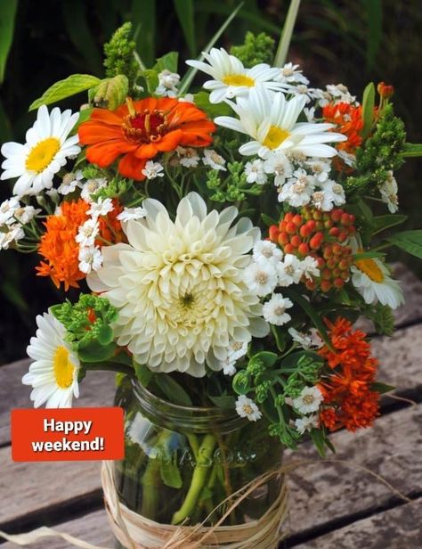 Hollyhock Bouquet, Dahlia Orange, Summer Arrangements, Colorful Flowers Arrangements, Hollyhocks Flowers, Flower Farming, White Dahlia, Cut Flower Farm, Garden Bouquet