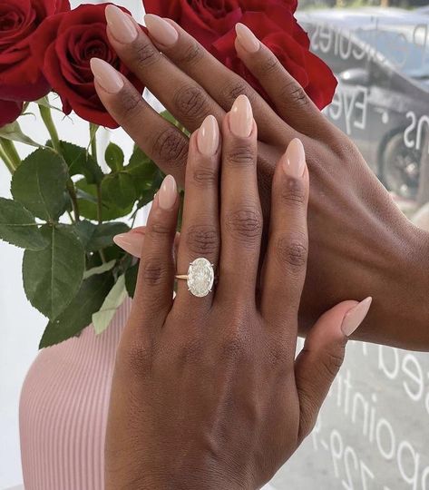 Bridesmaids Nails, Black Nail Designs, Neutral Nails, Elegant Nails, Girls Nails, Luxury Nails, Classy Nails, Nude Nails, Black Nails