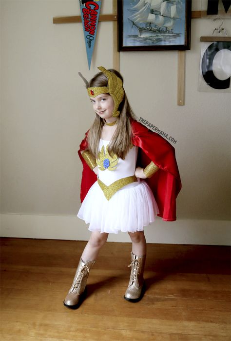 Day 17 Halloween Costume Idea: She-ra Kids Costume DIY (with free pattern printable) | The Paper Mama | Bloglovin 80s Cartoon Costumes, She Ra Costume, Diy Superhero Costume, 80s Halloween Costumes, Fairy Halloween Costumes, Kids Costumes Girls, Baby Kostüm, Halloween Costume Idea, Cartoon Costumes