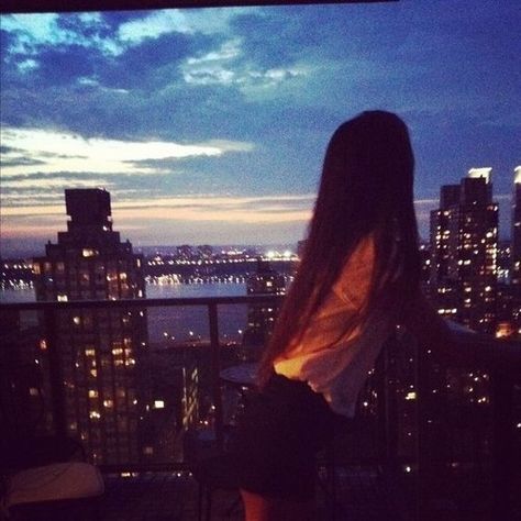 Tumblr Girly Aesthetic 2013, Summer Tumblr, 2010s Aesthetic, City At Night, Nyc Aesthetic, Super Rich Kids, Malibu Barbie, City Of Angels, Night Aesthetic