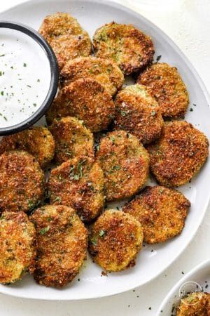 Air fryer pickles are a delicious appetizer, and they are much less greasy than the deep fried restaurant version. Dairy Free Ranch Recipe, Air Fryer Pickles, Easy Pickling Recipes, Fried Pickles Recipe, Ranch Recipe, Seasoned Bread Crumbs, Fried Pickles, Appetizers Recipes, My Recipes