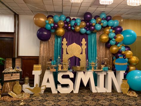 Aladdin Theme Quinceanera, Princess Jasmine Party, Arabian Party, Cinderella Sweet 16, Aladdin Birthday Party, Princess Jasmine Birthday Party, Arabian Nights Party, Aladdin Party, Princess Jasmine Birthday