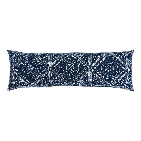 Safavieh Valenti Oblong Throw Pillow Dotted Design, Kids Outdoor Furniture, Cleaning Curtains, Pillow Crafts, Rectangular Pillow Cover, Throw Pillows Bed, Cotton Throw Pillow, Blue Pillows, Blue Gender