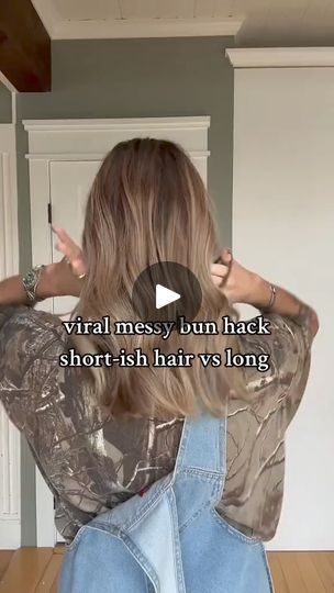 How To Do A Messy Bun With Long Hair, Carefree Hairstyles, How To Do A Messy Bun, Easiest Messy Bun, Viral Messy Bun, Messy Bun Tutorials, Messy Bun Hack, Bun Hack, Cute Messy Buns