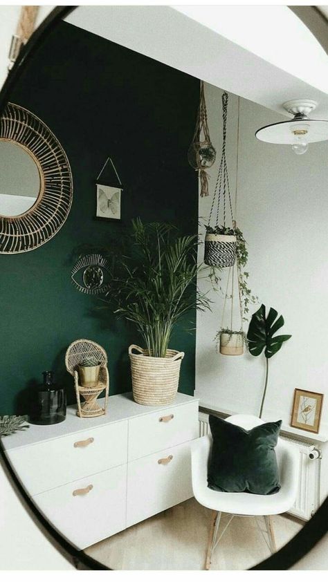 Dark Green Rooms, Dark Green Living Room, Green Living Room Decor, Green Accent Walls, Dark Green Walls, Green Walls, Living Room Green, White Living Room, Green Rooms