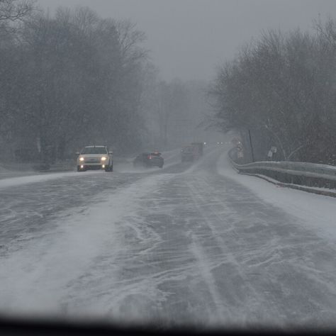 Winter storm could have you driving in the snow again. These tips can help keep you safe. Driving In The Snow, Tips For Driving, Heavy Snowfall, Driving Skills, Dangerous Roads, New Year’s Day, Safe Driving, Winter Storm, Snow Storm