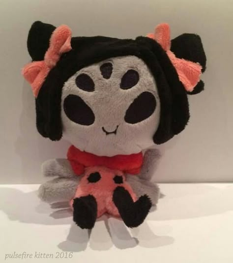 Undertale Plush, Muffet Undertale, Toby Fox, Kawaii Plushies, Undertale Art, Diy Home Decor Ideas, Birthday Wishlist, Undertale Au, Home Decor Projects