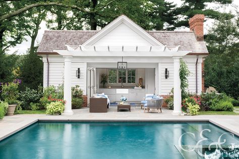 Color & Texture in a Darien Colonial - Cottages & Gardens Pool House Cabana, Pool House Shed, Pool House Design, Pool Guest House, Colonial Cottage, Brand New House, Living Pool, Pool House Designs, House Redo