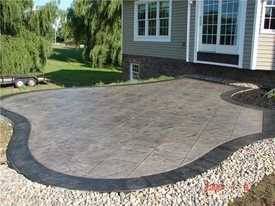 Three Small Concrete Patio Designs - Concrete Network Concrete Patio Landscaping, Concrete Patio Landscaping Ideas, Concrete Back Porch, Concrete Patio With Border, Poured Concrete Patio Ideas, Patio With Border, Patio Landscaping Ideas, Poured Concrete Patio, Design Per Patio