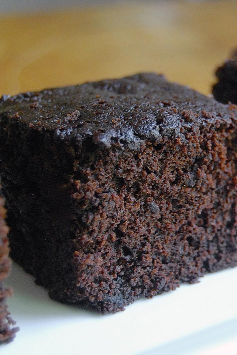 Cakey Brownie Recipe, Chocolate Brownie Cake Recipe, Cakey Brownies, King Arthur Recipes, Cake Like Brownies, Brownie Cake Recipe, Coconut Milk Chocolate, Cake Brownies, Chocolate Brownie Cake