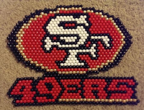 Beaded Lighter Case, Beaded Keychains Patterns, Beaded Lighter, Football Quilt, Beaded Banners, Native Beading Patterns, Seed Bead Crafts, Plastic Canvas Ornaments, Beads Craft Jewelry