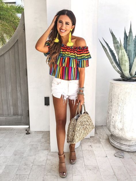 30a Travel Diary 2018 Outfit Mexicanos, Mexican Outfits For Women, Mexican Theme Party Outfit, Outfit Mexicano, Outfits For Mexico, Mexican Fashion, Party Outfits For Women, Fiesta Outfit, Houston Fashion