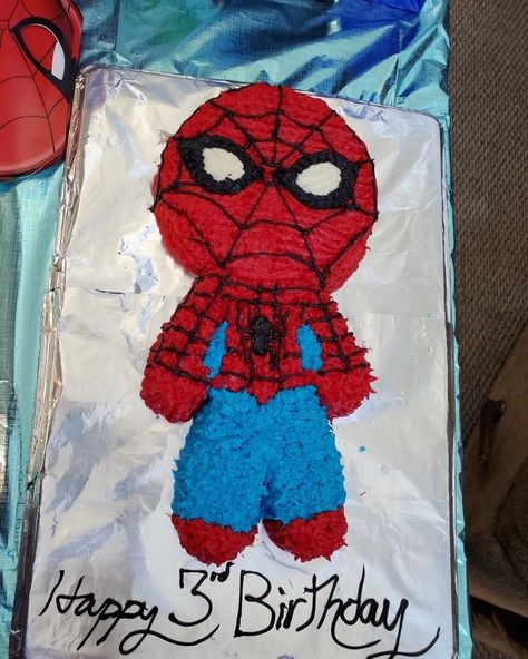 13 Cake, Spiderman Cake, Round Cake, Round Cakes, Birthday Cakes, First Birthdays, Spiderman, Birthday Cake, Carving