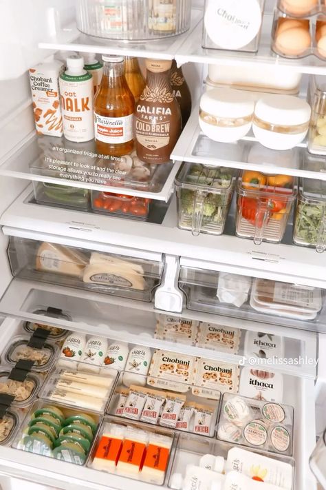 Refrigerator Snack Organization, 5 Below Organization, Functional Fridge Organization, House Interior Organization, Boxed Food Organization, Ultimate Kitchen Organization, Fridge Organization With Roommates, Dream Fridge Organization, Condiments Organization Fridge