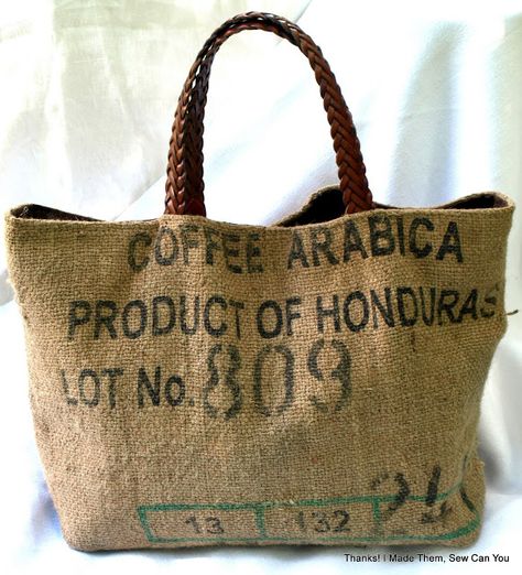 Coffee Bag Crafts, Coffee Bean Logo, Coffee Bean Sacks, Coffee Bean Art, Tas Denim, Burlap Coffee Bags, Coffee Bean Bags, Coffee Sack, Coffee Sacks