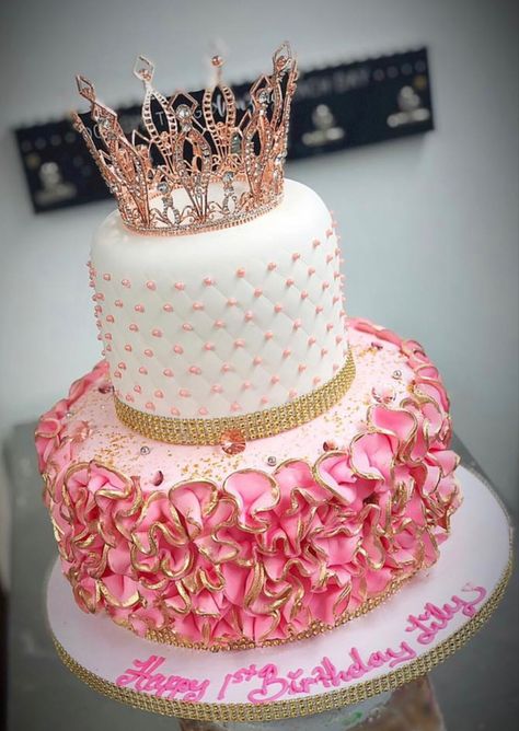 Princess 2nd Birthday Cake, Princess Dress Cake, Pink Princess Cakes, Wedding Cake Designs Simple, Cake Pic, 14th Birthday Cakes, Sweet 16 Birthday Cake, Princess Birthday Cake, Sweet 16 Cakes