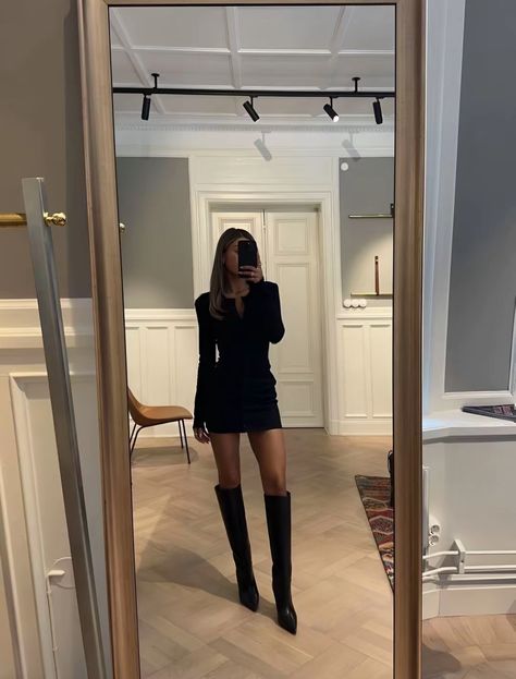 Going Out Outfits With Heels, Black Elegance Outfit, High Heel Boots Outfit Winter, Black Dress Brown Boots Outfit, Black Boots Dress Outfit, Black Over Knee Boots Outfit, Heeled Boots Outfit Going Out, Black Dress With Boots Outfit, Lock Boots Outfit