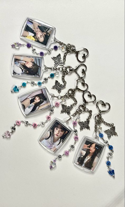 Newjeans Keychain, Photo Card Keychain, Skz Concert, Keychain Bundle, Handmade Keychains, Photo Keychain, Photo Charms, Custom Charms, Charm Keychain