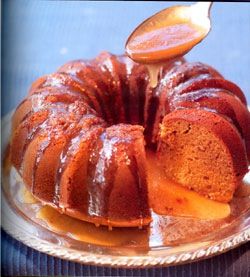 Cuban Rum Cake Rum And Coke, Coke Cake, Apple Bundt Cake, Fresh Apple Cake, Mini Bundt Cakes, Rum Cake, Pineapple Cake, Cuban Recipes, Orange Cake