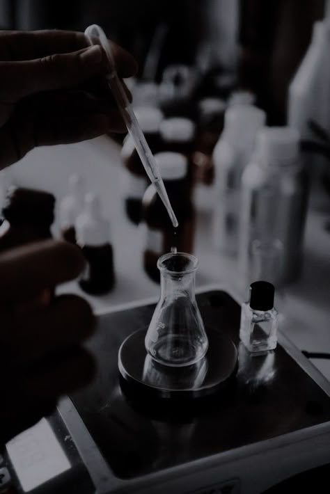 The Love Hypothesis Aesthetic, Love Hypothesis Aesthetic, The Love Hypothesis, Love Hypothesis, Minimalist Skincare, Forensic Science, Future Jobs, Medical Aesthetic, Mad Scientist