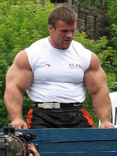 Powerlifter Physique, Denis Cyplenkov, Strongman Physique, Powerlifting Aesthetic, Muscular Physique, Human Anatomy For Artists, World's Strongest Man, Arm Wrestling, Bodybuilding Pictures