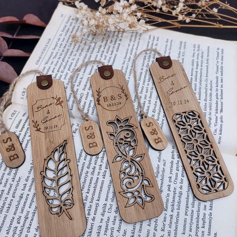 This Wedding Favors item by MariamWedding has 27 favorites from Etsy shoppers. Ships from Turkey. Listed on May 13, 2024 Lazer Gift Ideas, Glowforge Wedding Favors, Wood Wedding Favors For Guests, Laser Cut Wedding Favors, Packaging Bookmarks, Glowforge Gifts, Bookmark Favors, Engraved Bookmark, Practical Wedding Favors