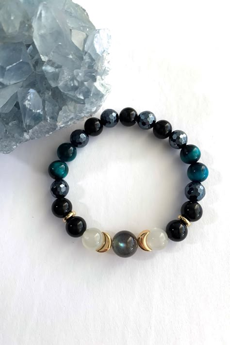 Beaded Jewelry Photography, Stone Bracelet Ideas, Bracelet Photography Ideas, Stretch Bracelets Ideas, Crystal Bracelet Ideas, Jewels Diy, Braided Bracelet Diy, Preppy Bracelets, Healing Stones Jewelry