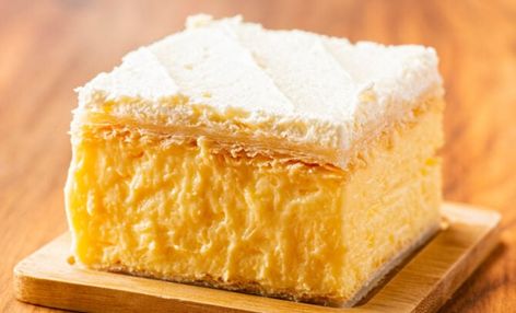 Vanilla Slice Recipe, Sweet Puff Pastry, Vanilla Slice, Cream Puff Recipe, Slice Recipe, Puff Recipe, Custard Filling, French Dessert, Vanilla Pudding Mix