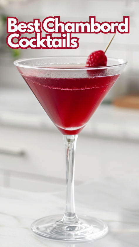 Best Chambord Cocktails Drinks Using Chambord, Cocktails With Chambord, Chambord Cocktails Recipes, Drinks With Chambord, Chambord Martini, Sambuca Cocktails, Fruity Party Drinks, Chambord Drinks, Chambord Recipes