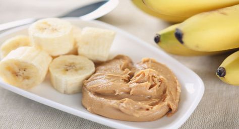 Peanut Butter Krispy Bananas – ModernMom Workout Drinks, Post Workout Snacks, Workout Snacks, Post Workout Food, Spin Class, Pranayama, What To Eat, Post Workout, Get Healthy