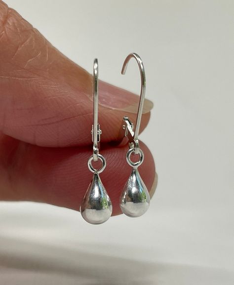 Earrings Pictures, Dangle Silver Earrings, Birthday Gift For Girlfriend, Droplet Earrings, French Hook Earrings, Tear Drop Earrings, Earring Wires, Bag Inside, Birthday Gifts For Girlfriend