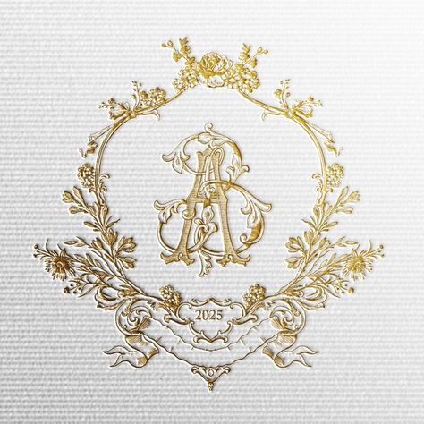 Wedding Crest Monogram, Crest Monogram, Vintage Colour Palette, B Monogram, Gold China, Wedding Logo Monogram, Europe Wedding, Wedding Name Cards, Wedding Crest