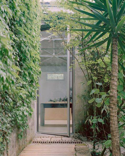 A6A creates "haven in the middle of the city" for its Bordeaux studio Rory Gardiner, Eco Friendly Architecture, Exterior Blinds, Wooden Sliding Doors, Large Curtains, Large Sheds, Natural Ventilation, Glass Roof, Wooden Decks