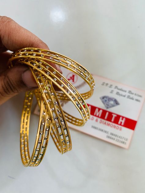 Rhodium Bangles Gold, Rodium Bangles Gold, Latest Gold Bangles, Simple Gold Bangle, Plain Gold Bangles, Gold Bangles Indian, Gold Temple Jewellery, Diamond Bangles, Diamond Pendants Designs