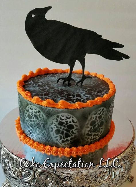 Crow Cake, Gothic Cake, Black Crow, Cake Art, Party Food, Cake Topper, Cupcake Cakes, Cake Toppers, Halloween Party