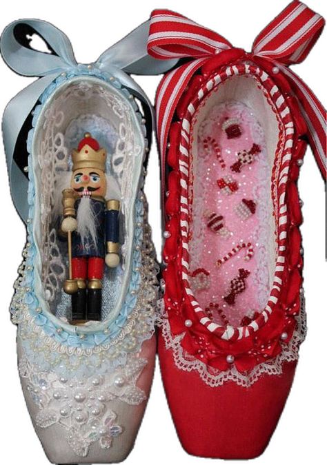 Ballet Crafts, Dance Crafts, Nutcracker Decor, Fairy Tea Parties, Ballet Pointe Shoes, Pointe Shoe, Ballet Shoe, Shoe Crafts, Nutcracker Ballet