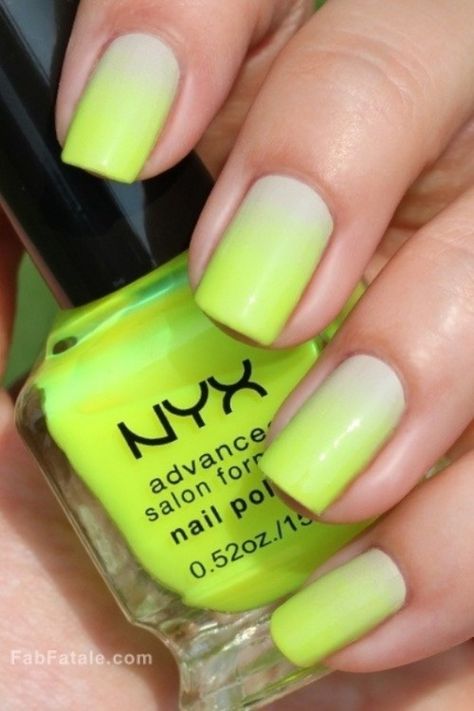 15 Ways To Rock Neon Nails On Your Wedding Day | Weddingomania Neon Nail Art, Neon Nail Designs, Neon Nail Polish, Ombre Manicure, Yellow Nail, Nagellack Trends, Her Nails, Gradient Nails, Neon Nails